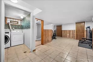 3835 Oak Park Ave, Berwyn, IL 60402 - Photo 19
