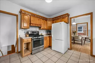 3835 Oak Park Ave, Berwyn, IL 60402 - Photo 9