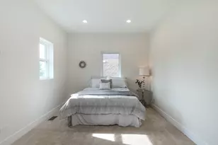 3535 N Osceola Ave, Chicago, IL 60634 - Photo 17