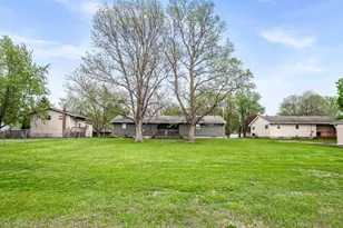 407 N Western Ave, Minier, IL 61759 - Photo 23