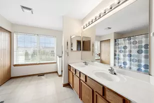 10356 Longfield Dr, Huntley, IL 60142 - Photo 15
