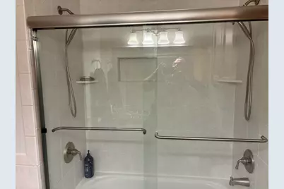 [Address not provided], Hoffman Estates, IL 60192 - Photo 15