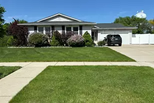 [Address not provided], Hoffman Estates, IL 60192 - Photo 1