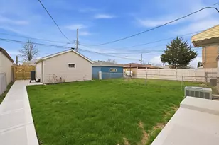 5748 S Kenneth Ave, Chicago, IL 60629 - Photo 13