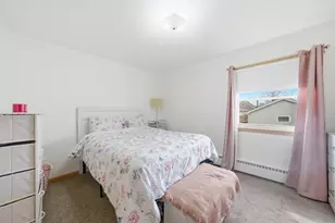 5748 S Kenneth Ave, Chicago, IL 60629 - Photo 5