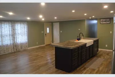 460 E Hill Street, Tiskilwa, IL 61368 - Photo 7