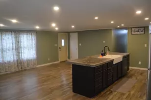 460 E Hill St, Tiskilwa, IL 61368 - Photo 7