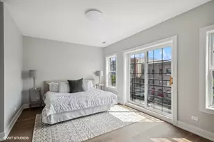 4824 S Champlain Ave, Chicago, IL 60615 - Photo 17