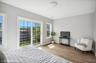 4824 S Champlain Ave, Chicago, IL 60615 - Photo 19