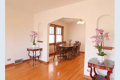 4436 S Komensky Avenue, Chicago, IL 60632 - Photo 5