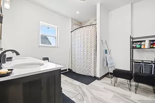 1216 N Mason Ave, Chicago, IL 60651 - Photo 19