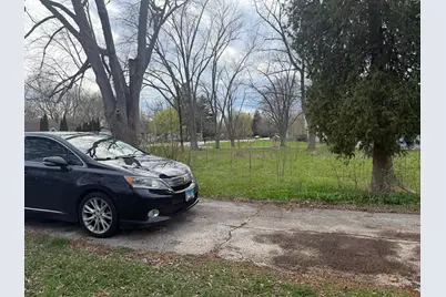 10802 W York House Road, Beach Park, IL 60087 - Photo 11