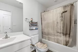 3748 Bissel Dr, Yorkville, IL 60560 - Photo 11