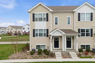 3748 Bissel Dr, Yorkville, IL 60560 - Photo 3