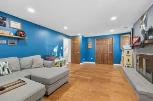 1015 E Lowden Ave, Wheaton, IL 60189 - Photo 15
