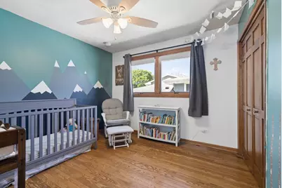 1015 E Lowden Avenue, Wheaton, IL 60189 - Photo 13