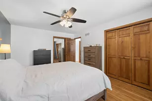 1015 E Lowden Ave, Wheaton, IL 60189 - Photo 11