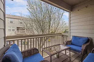 143 Bristol Ln, Wood Dale, IL 60191 - Photo 3