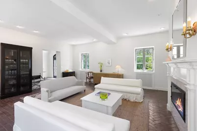 51 S Mayflower Road, Lake Forest, IL 60045 - Photo 9