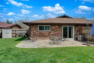 1148 Fulton Dr, Streamwood, IL 60107 - Photo 17