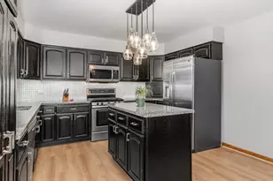 1858 Cecily Dr, Joliet, IL 60435 - Photo 7