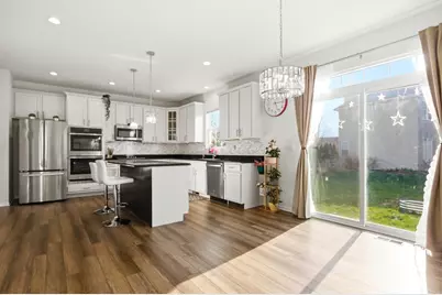 12404 S Blue Water Parkway, Plainfield, IL 60585 - Photo 11