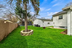 1000 Grand Ave, Aurora, IL 60506 - Photo 23