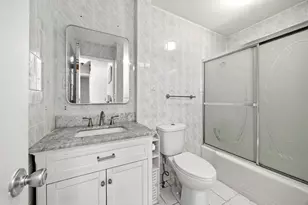 1000 Grand Ave, Aurora, IL 60506 - Photo 11
