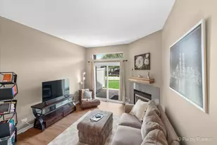 399 Wilmington Dr, Bartlett, IL 60103 - Photo 11