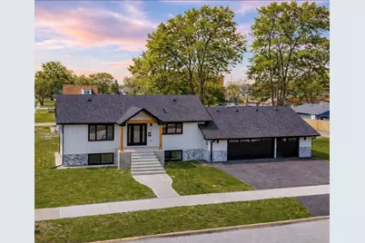 718 E 152nd Street, Phoenix, IL 60426 - Photo 1