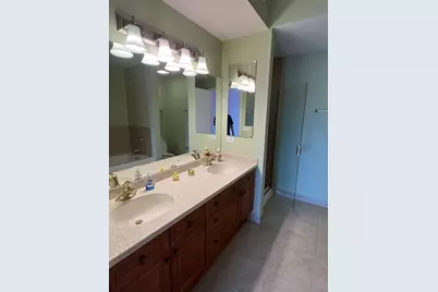 799 Graceland Avenue #402A, Des Plaines, IL 60016 - Photo 13