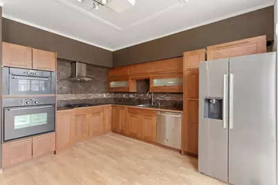 688 S Shannon Drive, Romeoville, IL 60446 - Photo 9