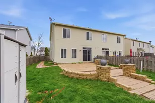 688 S Shannon Dr, Romeoville, IL 60446 - Photo 25