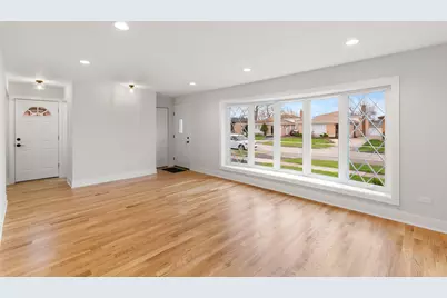 1042 W 109th Place, Chicago, IL 60643 - Photo 3