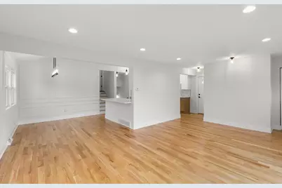 1042 W 109th Place, Chicago, IL 60643 - Photo 5