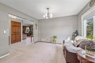 1097 Amberwood Dr, Crystal Lake, IL 60014 - Photo 17