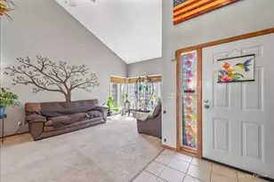 1097 Amberwood Dr, Crystal Lake, IL 60014 - Photo 15