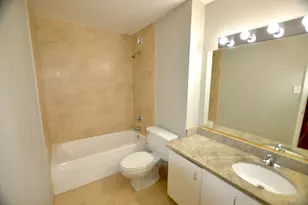 211 E Ohio St, Chicago, IL 60611 - Photo 27