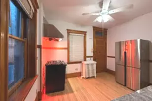 1934 W Grace St, Chicago, IL 60613 - Photo 7