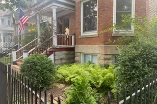 1934 W Grace St, Chicago, IL 60613 - Photo 3