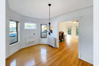 1934 W Grace Street #2, Chicago, IL 60613 - Photo 5