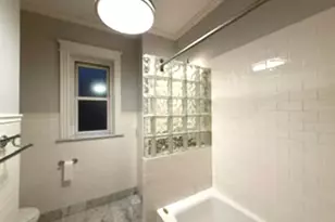 1934 W Grace St, Chicago, IL 60613 - Photo 11