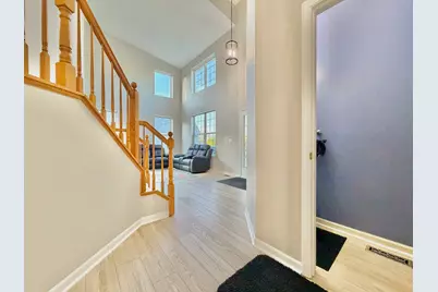 88 Hackney Lane, Lindenhurst, IL 60046 - Photo 25