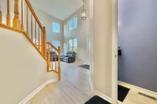 88 Hackney Ln, Lindenhurst, IL 60046 - Photo 25