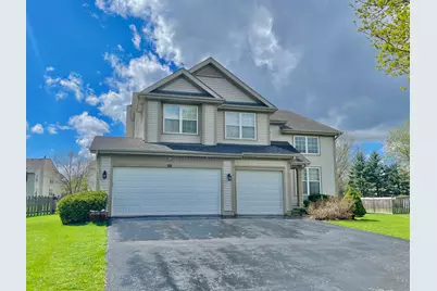 88 Hackney Lane, Lindenhurst, IL 60046 - Photo 1