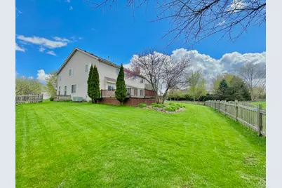 88 Hackney Lane, Lindenhurst, IL 60046 - Photo 51
