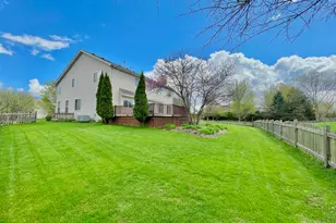 88 Hackney Ln, Lindenhurst, IL 60046 - Photo 51