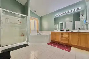 88 Hackney Ln, Lindenhurst, IL 60046 - Photo 33