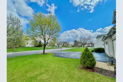 88 Hackney Lane, Lindenhurst, IL 60046 - Photo 57