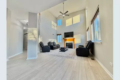 88 Hackney Lane, Lindenhurst, IL 60046 - Photo 13